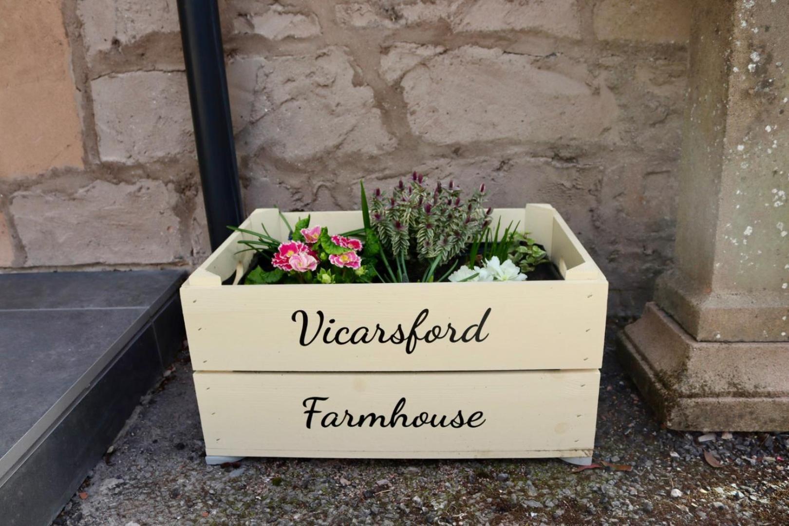 Leuchars Vicarsford Farmhouse With Hot Tub מראה חיצוני תמונה